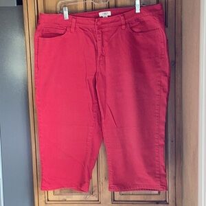 FINAL SALE PRICE Cato Red Capri Jeans Size 20W
